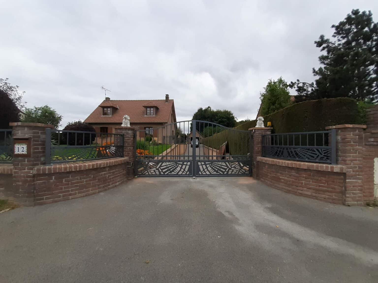 CALLUNE MODELE C - CLOTURE SUR MURET