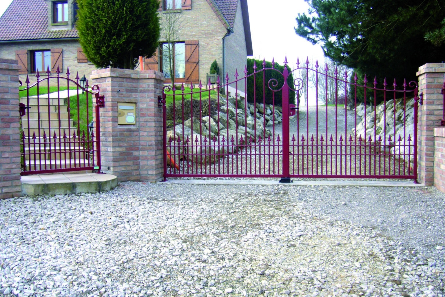 JACINTHE  2 BATTANTS AVEC SERRURE - PORTILLON