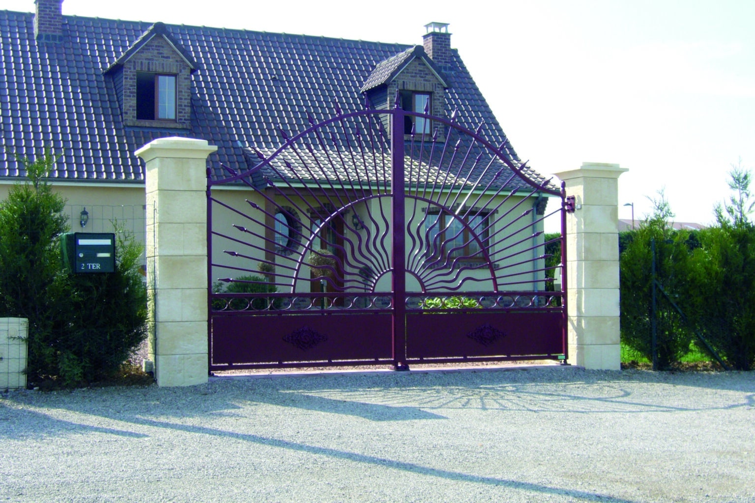 SOLEIL 2 BATTANTS MODELE C - TOLE SUR LE BAS